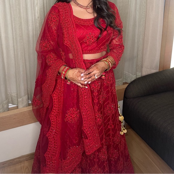 Red Lehenga / Lengha - Picture 8 of 13